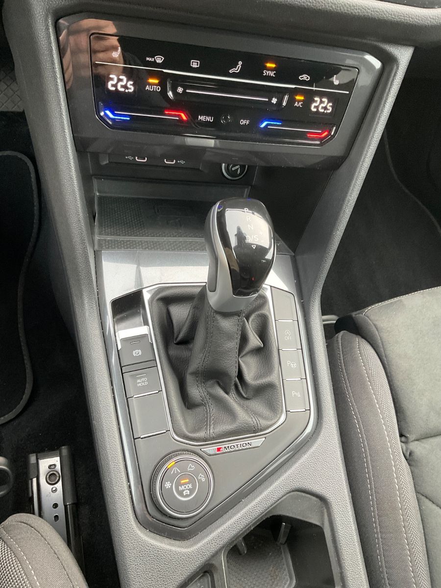 Fahrzeugabbildung Volkswagen Tiguan Allspace 2.0 TDI DSG 4M,AHK,ACC,Kamera