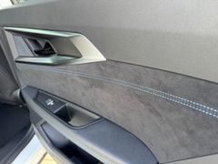 Fahrzeugabbildung Austral Techno Esprit Alpine 1.2 E-TECH Full Hyb