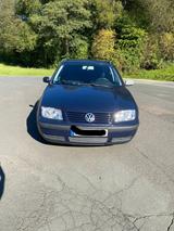 Volkswagen Vw Bora 1.6 16v / TÜV 03.26 - Volkswagen Bora mit Benzin-Antrieb: Kombi, 1.6