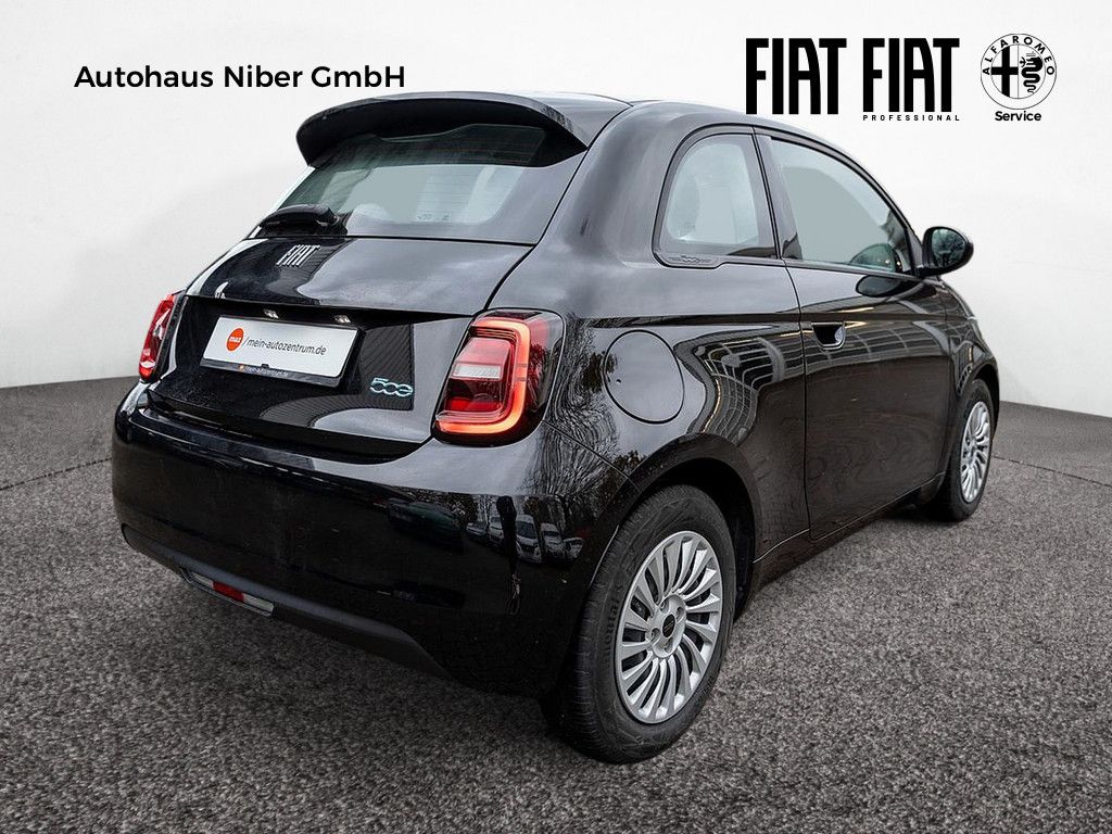 Fahrzeugabbildung Fiat 500e Action 23,8kWh KLIMA BLUETOOTH