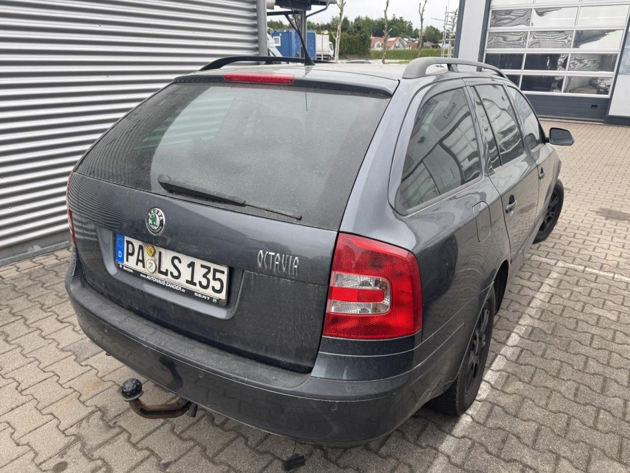 Fahrzeugabbildung SKODA Octavia Combi Elegance 4X4 - Kupplung defekt