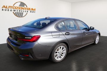 BMW 318 - 4