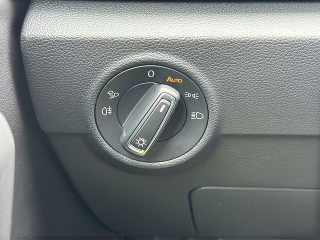 T-Roc 2.0 TDI Style DSG SHZ NAVI ACC FACEL. LED