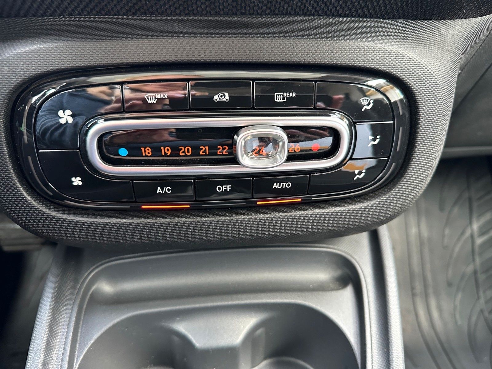 Smart smart fortwo coupe passion Pano Shz Allwetter – Bild 13