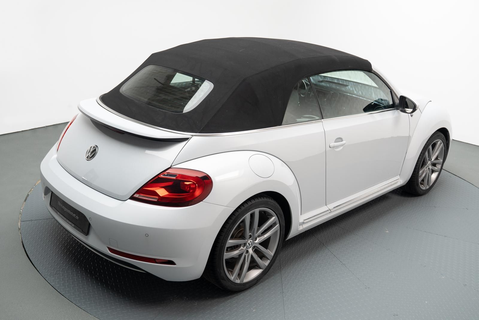 Volkswagen Beetle 1.4 TSI Sound*BI-XENON*NAVI*KAMERA*SHZ* foto 12
