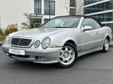Mercedes-Benz CLK 200 ELEGANCE,Cabrio,Automatik,Leder,Klima - graue Mercedes-Benz CLK 200