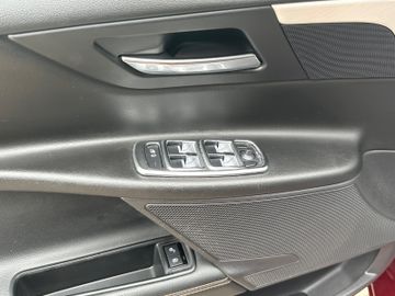 Jaguar XE 20d British Design Edition Automatik AHK – Bild 18