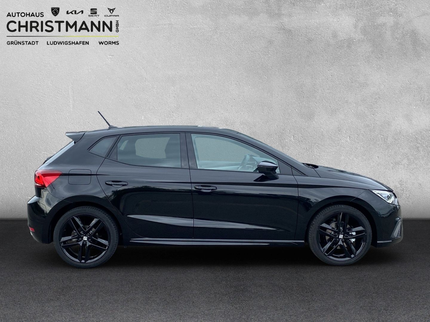 Fahrzeugabbildung SEAT Ibiza FR Black Edition 1.0 TSI EU6e Navi Digital