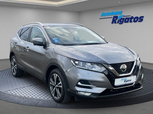 Nissan Qashqai 1.3 DIG, N-Connecta 4x2 Autom. Panoramad