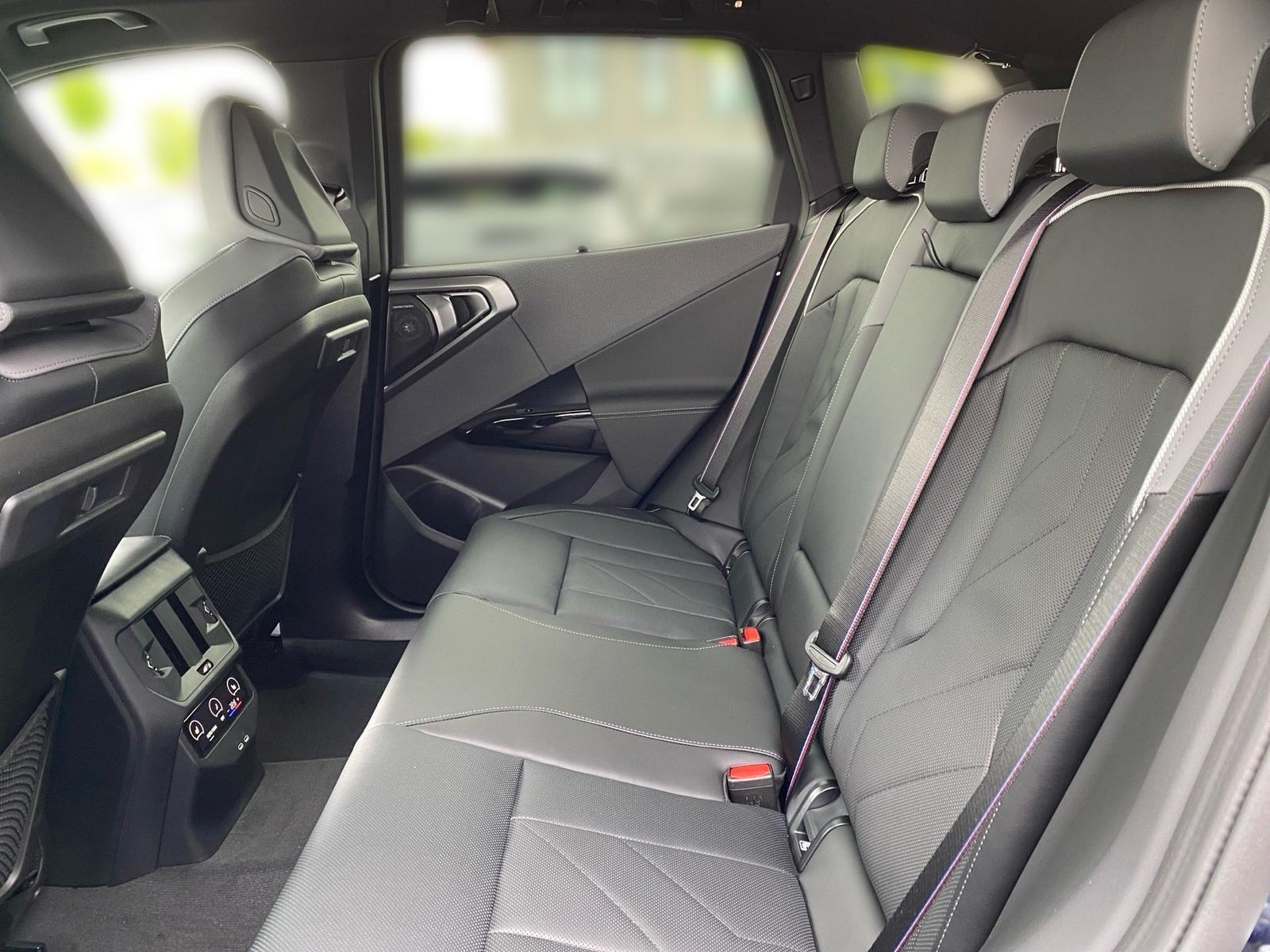 BMW X3 M50 xDrive Top ausgestattet -22% Nachlass