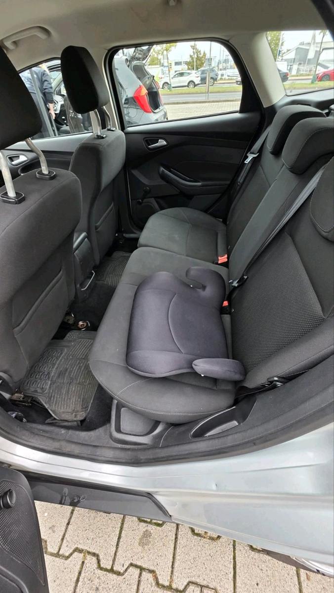Ford Focus 2015 — photo 10