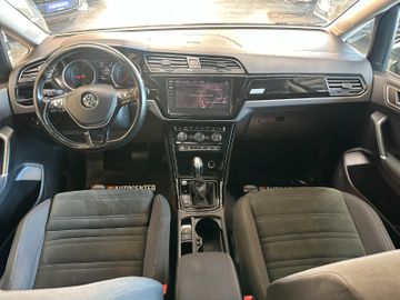 MYAUTOCENTER – Gebraucht- und Jahreswagen mit Werkstattservice in Pfaffenhofen Volkswagen Touran *7.SITZER*STANDHZ*MASSAGE*AHK*KEYLESS*