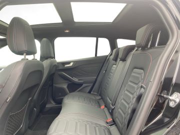 Ford FOCUS ST-LINE X 5W 1.0T 155 MH AHK+Kam.+KeyLess