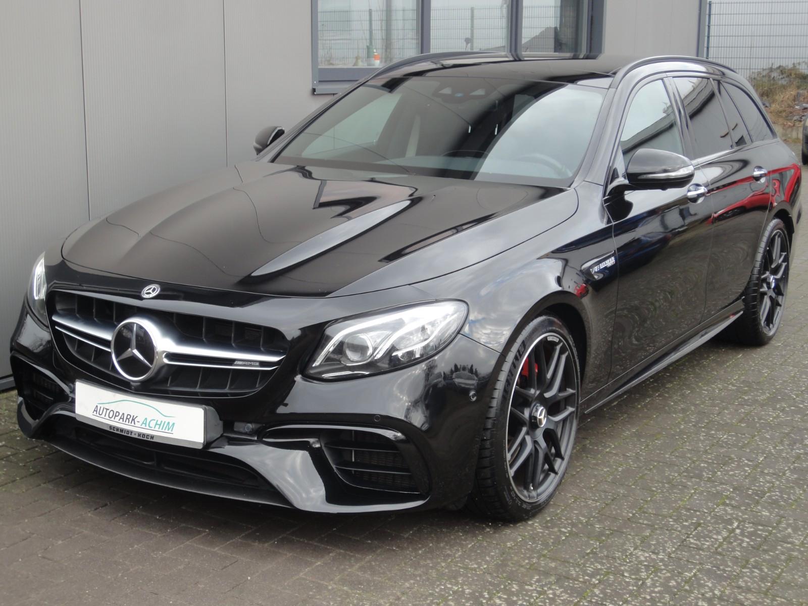 Mercedes-Benz E 63 S AMG 4MATIC+ T Carbon Burmester Pano Night