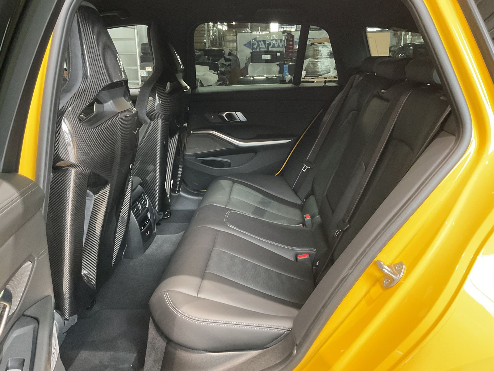 Fahrzeugeinzelansicht 13 Fahrzeugabbildung BMW M3 Competition HK Hifi, Carbon Schalensitze, M D