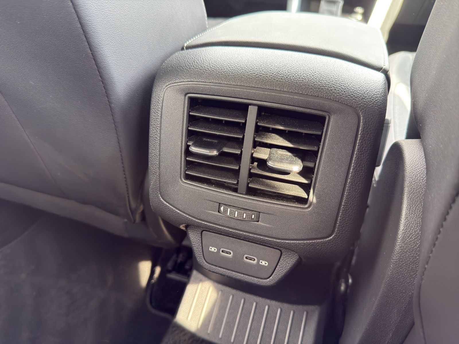 Volkswagen T-Roc - Bild 19