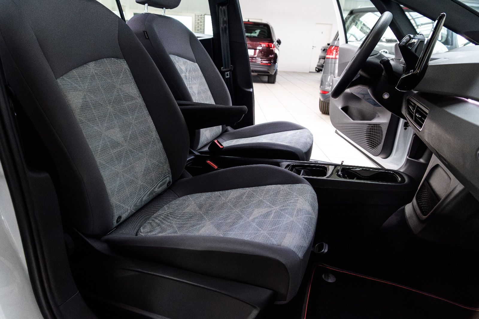 Fahrzeugabbildung Volkswagen ID.3 Pure Performance LED+NAVI+PDC+APP+GJ-REIFEN