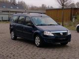Dacia Logan MCV Kombi TÜV NEU S-HEFT KLIMA AHK 7SITZER - Dacia Logan: Van