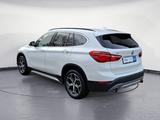 BMW X1 xDrive20i A xLine Navi RFK AHK HiFi Sitzhzg. - BMW X1 mit Benzin-Antrieb