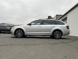 Skoda Octavia Combi 2.0 TDI DSG Soleil 94€ m. 20% Anza - Skoda Octavia: 9.9