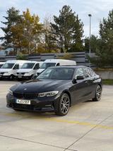 BMW 330i Sport Line Automatic Sport Line - BMW 330 von privat