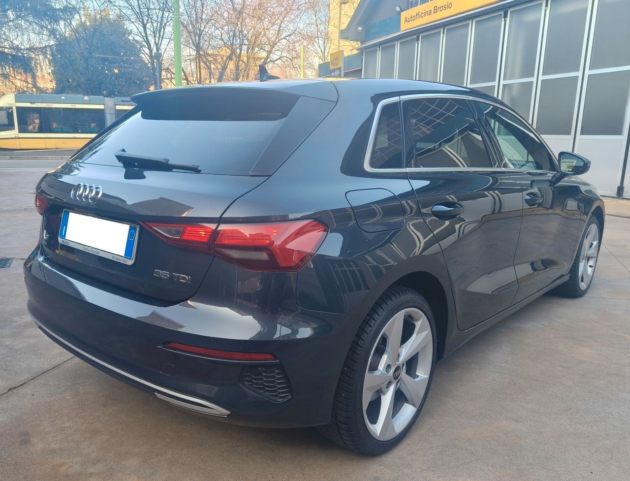 Audi A3 Sedan 35 TDI S tronic Business Advanced imagem 3