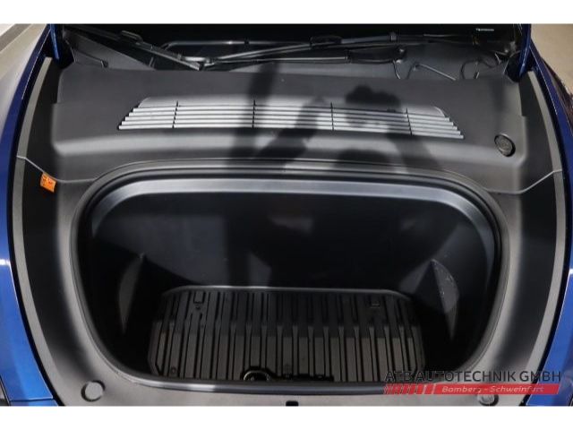 Fahrzeugabbildung Tesla Model Y Long Range DUAL MOTORS Panorama Navi dig