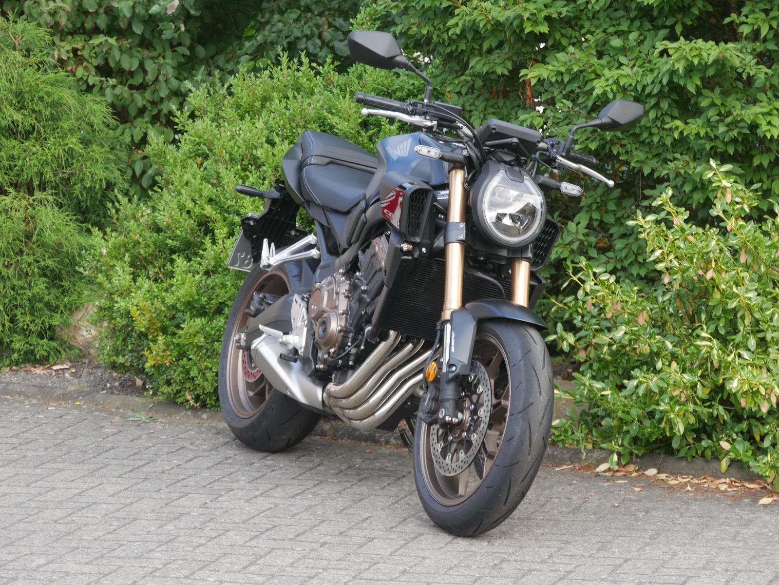 Honda CB 650 R
