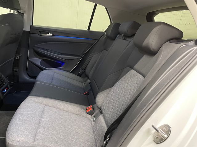 Golf VIII Move 1.5 TSI LED NAVI ACC