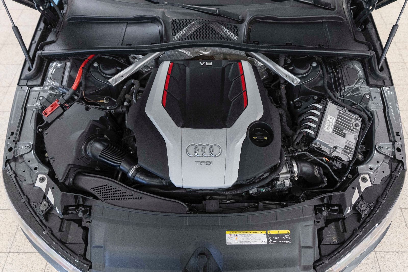 Fahrzeugabbildung Audi S4 3.0TFSI Quattro B&O KAM LED CARPLAY MASSAGE