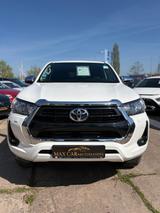 Toyota Hilux Double Cab Comfort 4x4 - gebrauchte Toyota Hilux aus dem Jahr 2023