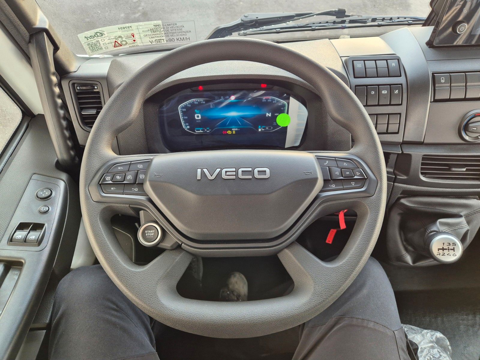 Fahrzeugabbildung Iveco Eurocargo ML80E21 Meiller 2x AHK 3 Sitze Klima