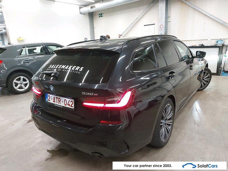 BMW 330 e M-Sport LED LC-Pro Navi Hi-Fi Ambient 1/2 imagem 2