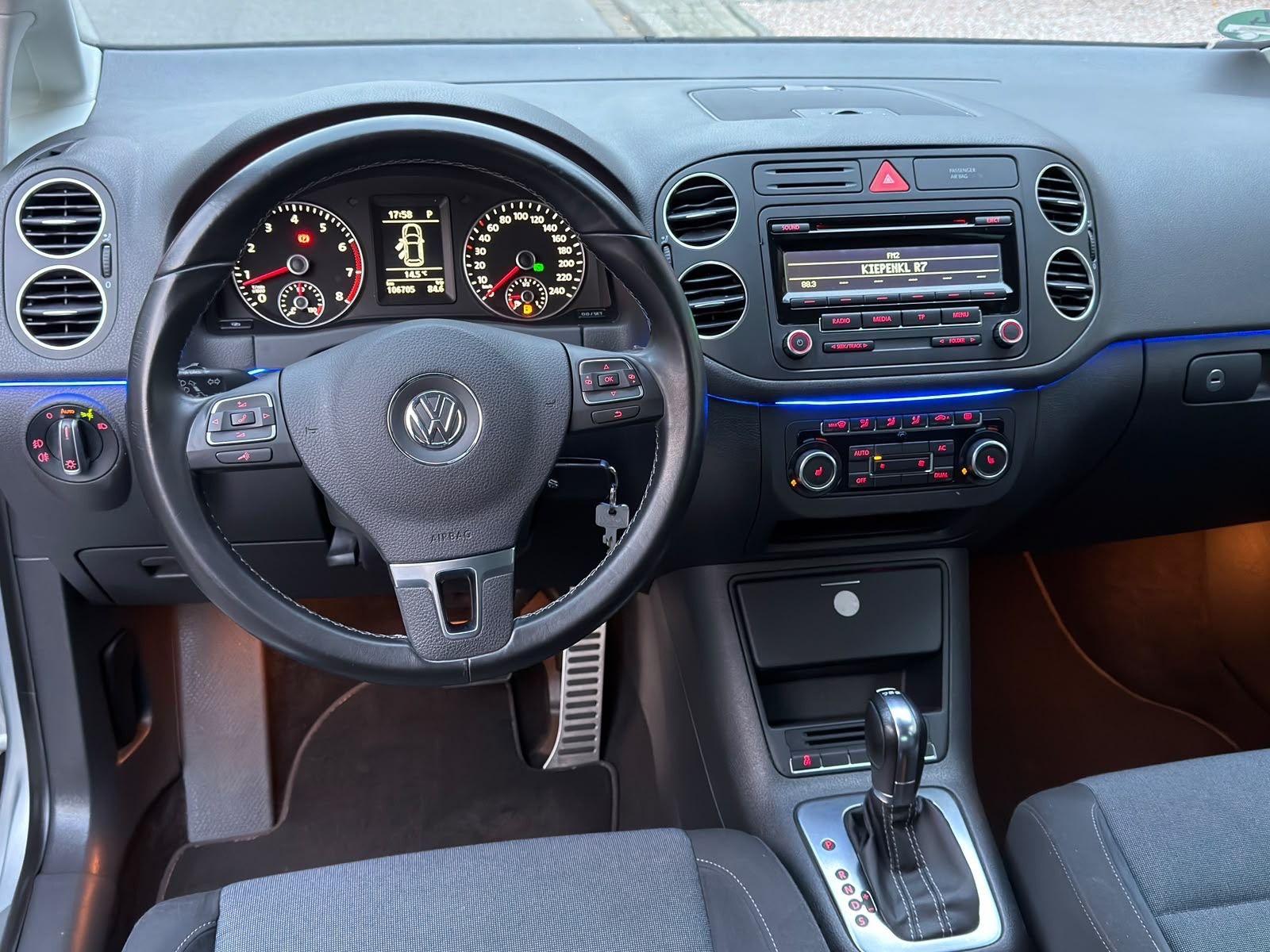 Volkswagen Golf 2012 — photo 6