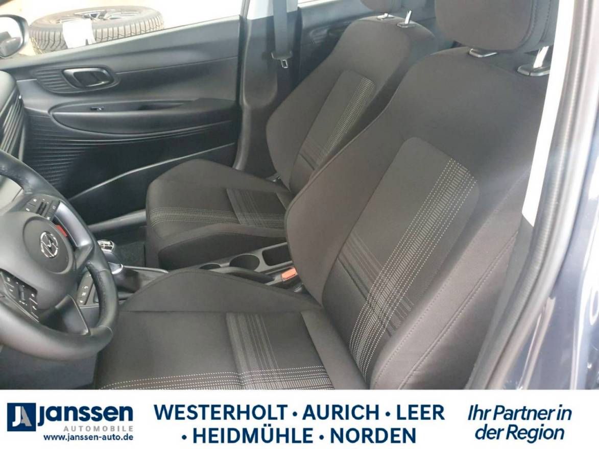 Fahrzeugabbildung Hyundai BAYON  Select Winterpaket,PDC hinten,Klima,Start