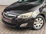 Opel Astra J Design Edition GSD|NAVI|SHZ|TEMPOMAT|MFL - Opel Astra aus 2011: Design Edition