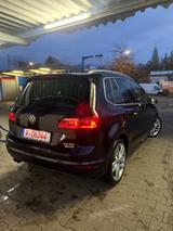 Volkswagen Sportsvan VII Highline DSG ACC 2.0TDI - Volkswagen Golf: TDI