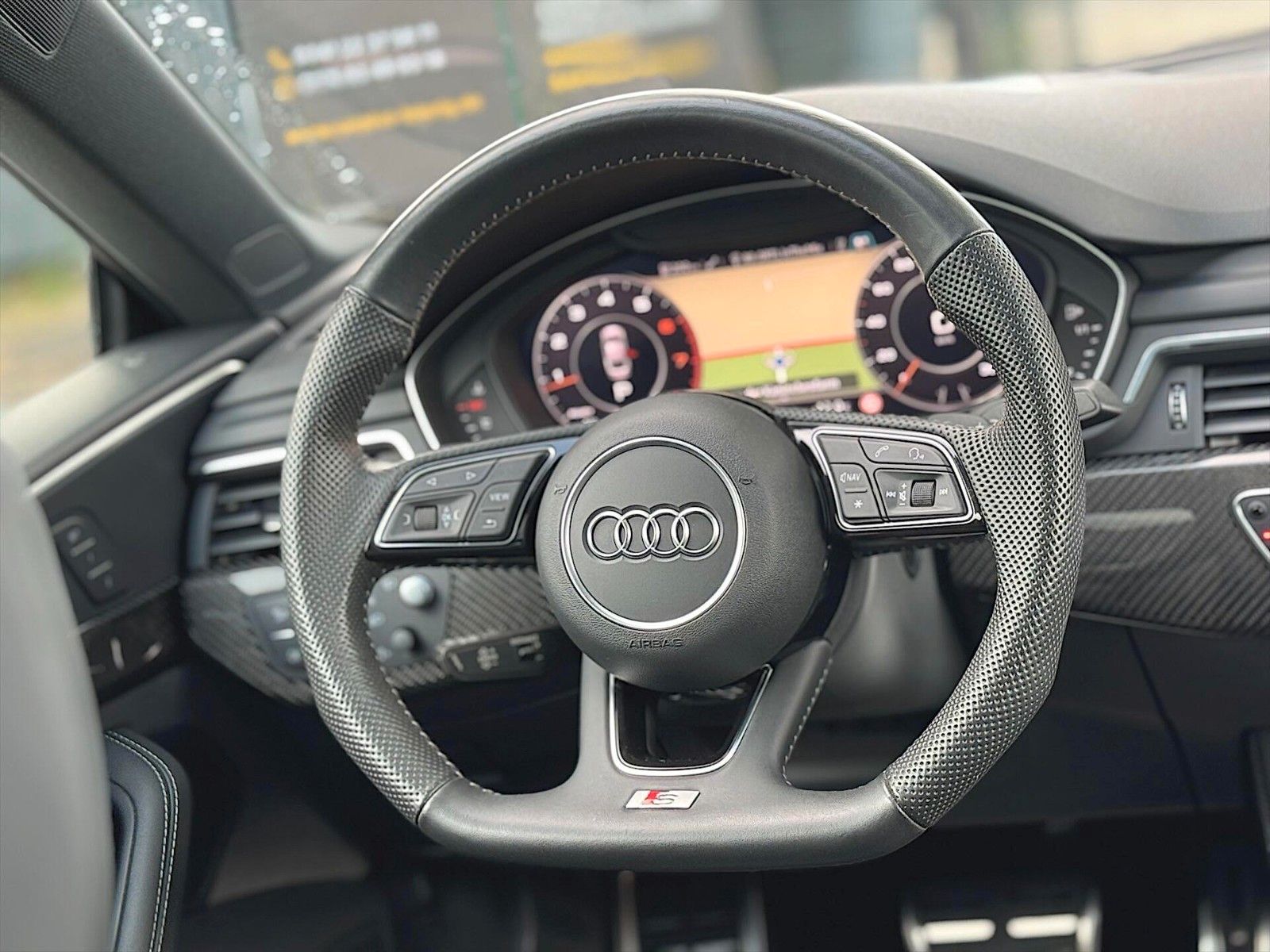 Fahrzeugabbildung Audi A5 40 TFSI S-Line Sport Carbon *ACC*Pano*LED*B&O