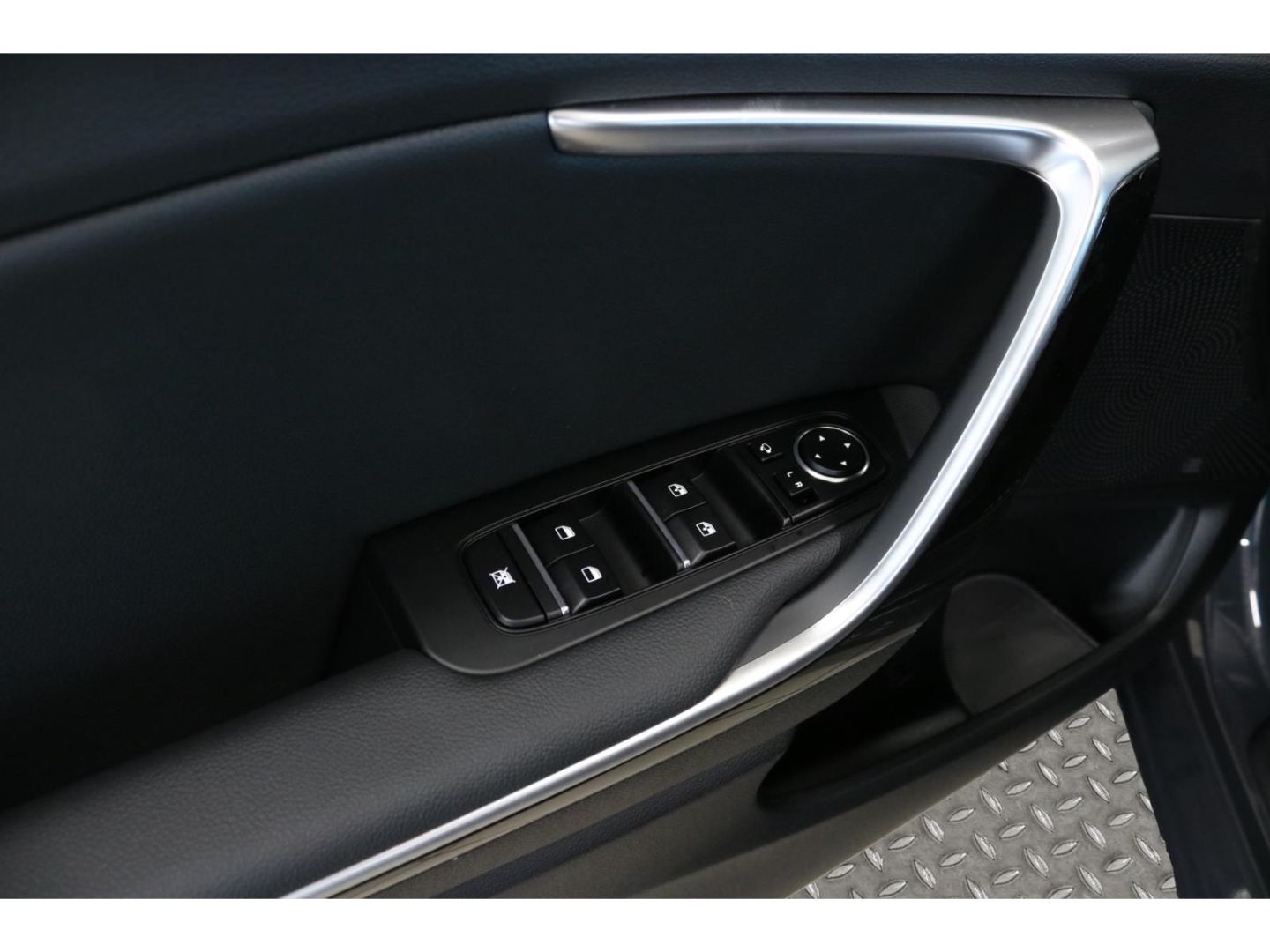 Fahrzeugabbildung Kia Ceed_sw Spirit 1.5 Alu JBL Sound Navi ACC LED