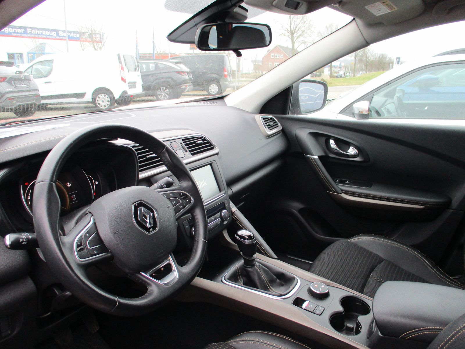 Fahrzeugabbildung Renault Kadjar 1,6dci Energy  Navig.  / FS beheizt / ALW