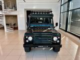 Land Rover Defender 110 Camper - Land Rover Defender: Geländewagen