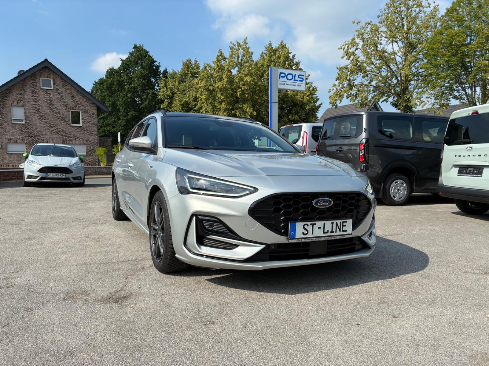 Ford Focus ST-Line Turn./abn. AHK/Allwetter/Panorama