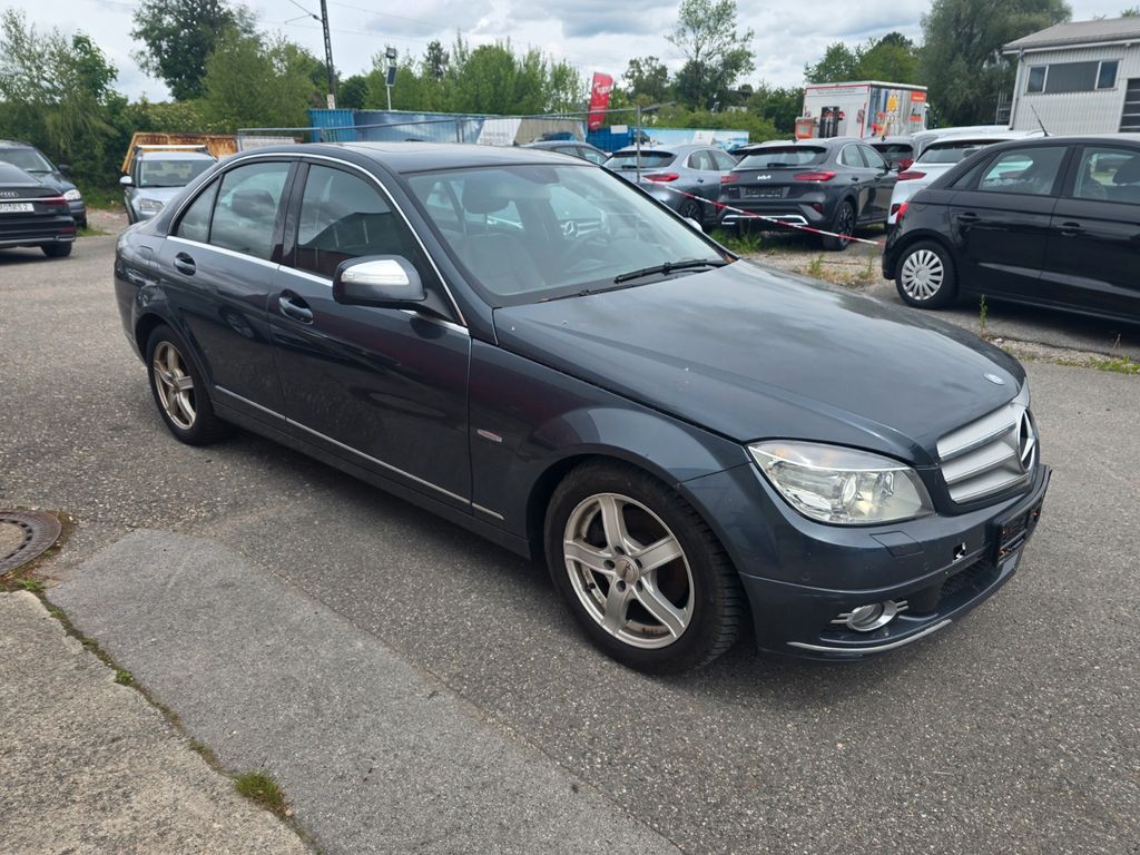 Mercedes-Benz C 180