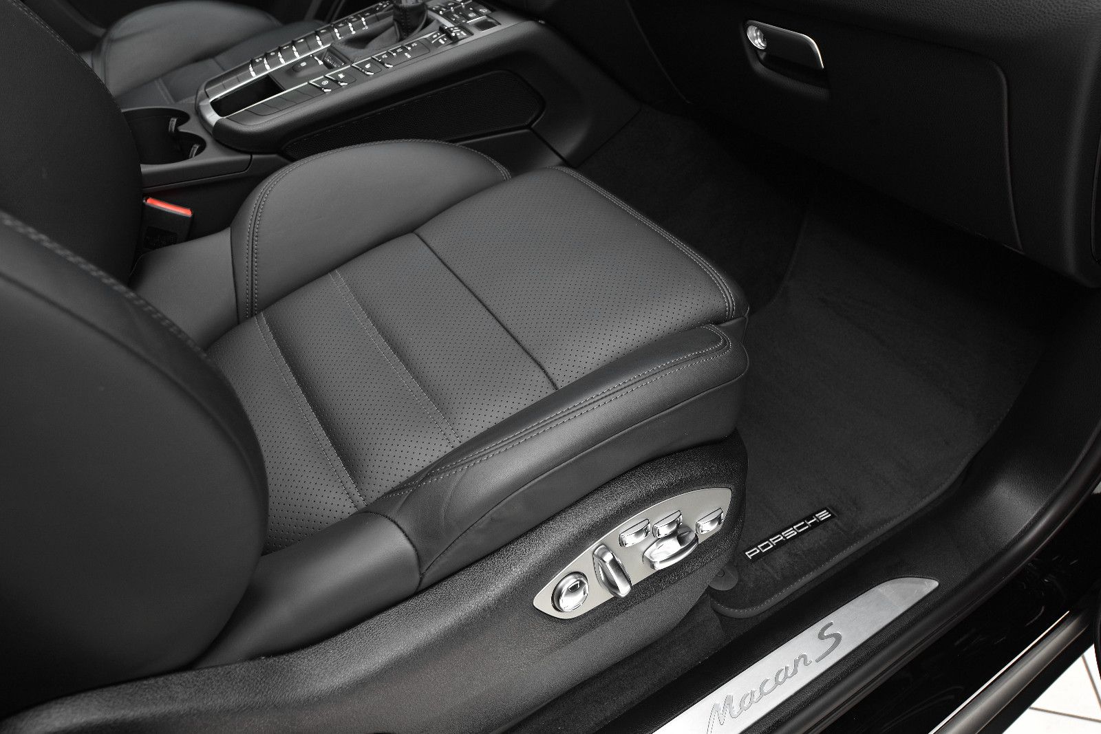 Porsche Macan S *18 Wege* 1 Hand* Chrono* Pano* BOSE* foto 20