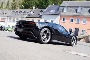 Ferrari 296 GTB*DaytonaRacingSeat,Lift,JBL,Carbon,Kamera