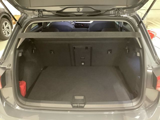 Golf Move 1,0 TSI 81 kW LED, Navi, ACC, SHZ