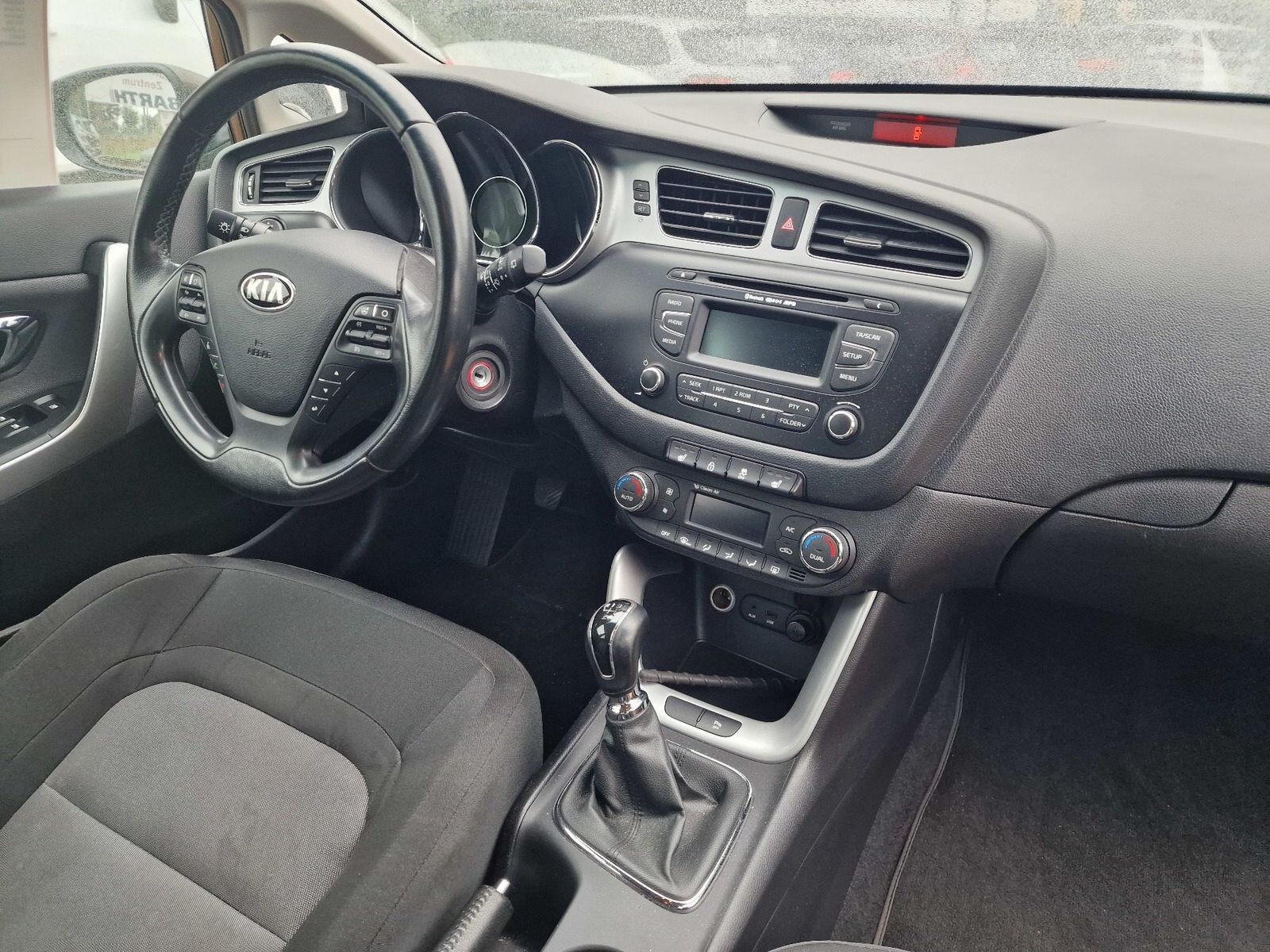 Fahrzeugabbildung Kia cee'd / Ceed FIFA World Cup Edition