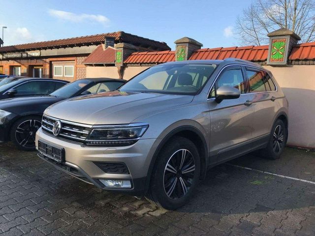 Volkswagen Tiguan 2.0TDI Highline 4Motion Scheckheft Euro 6