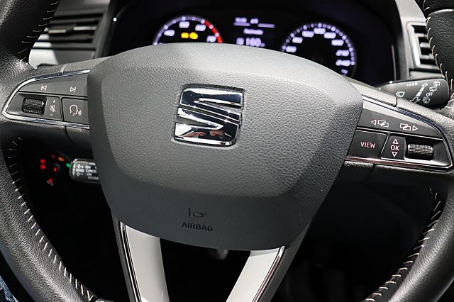 Ibiza 1.0 TSI 110 PS Xcellence ACC NAVI SHZ LED