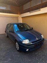 Renault Clio 1.2 - Renault Clio aus 1999